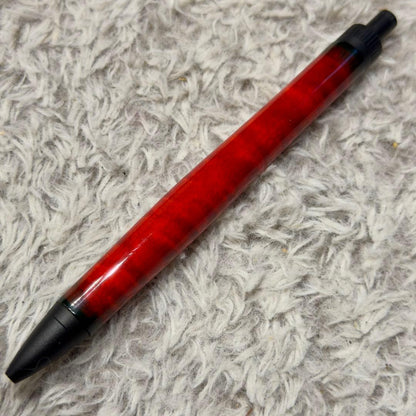 Kato Maple Wood Pen with Caramel Lacquer Finish and 3D Grain Red