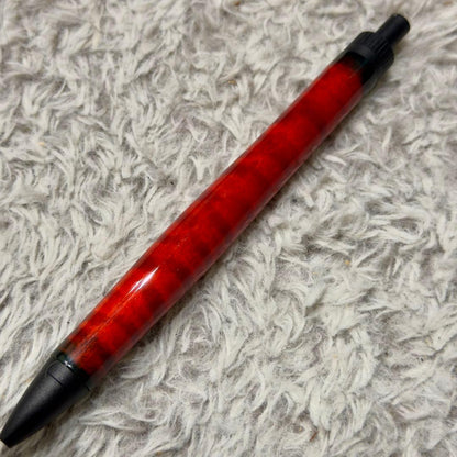 Kato Maple Wood Pen with Caramel Lacquer Finish and 3D Grain Red