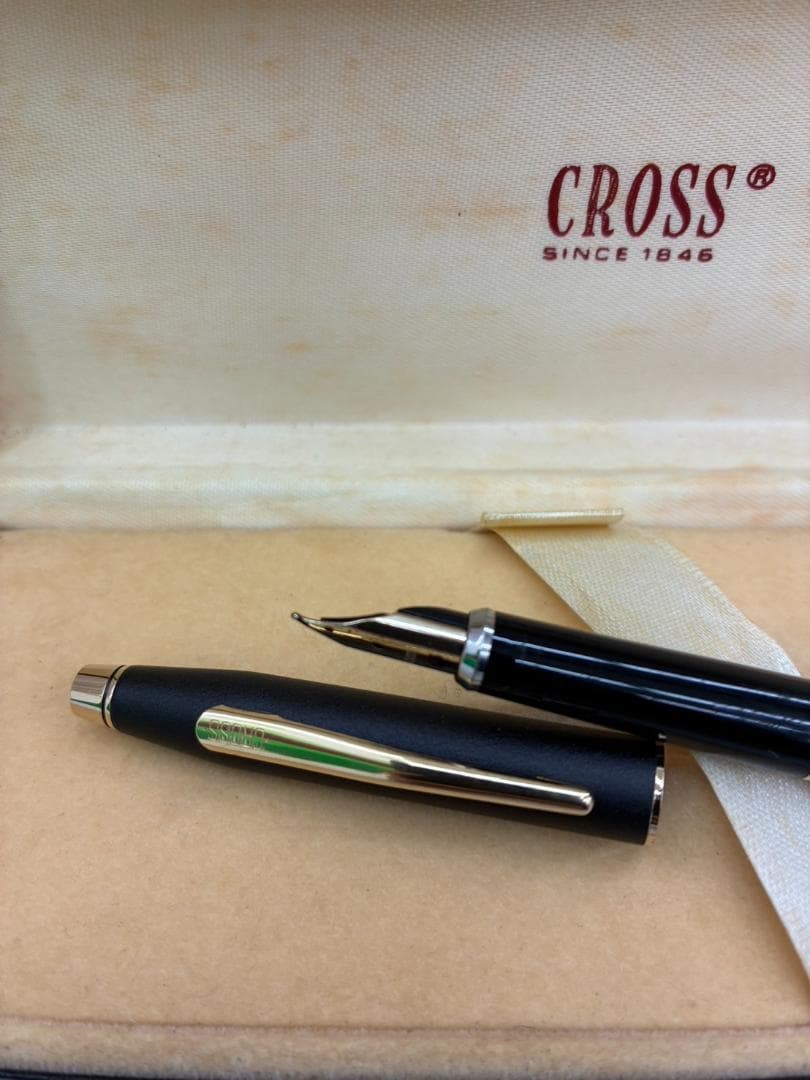 Cross Pen Series fountain pen with black body, gold and black nib in dedicated case
