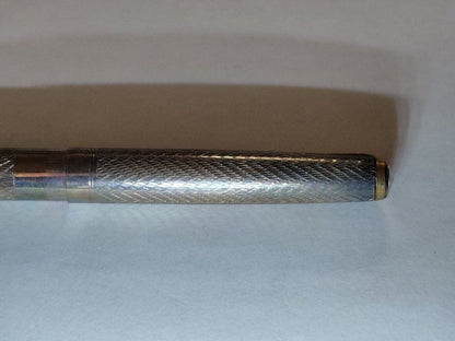 NEWMAN vintage sterling silver mechanical pencil with knock mechanism and fine wave pattern on body