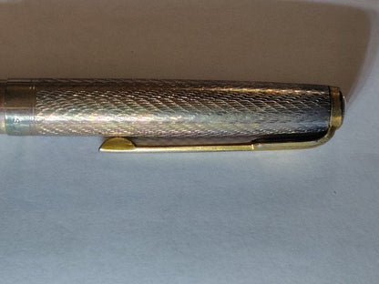NEWMAN vintage sterling silver mechanical pencil with knock mechanism and fine wave pattern on body