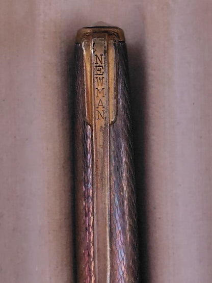 NEWMAN vintage sterling silver mechanical pencil with knock mechanism and fine wave pattern on body