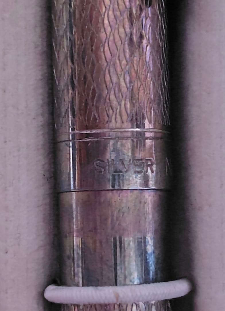 NEWMAN vintage sterling silver mechanical pencil with knock mechanism and fine wave pattern on body