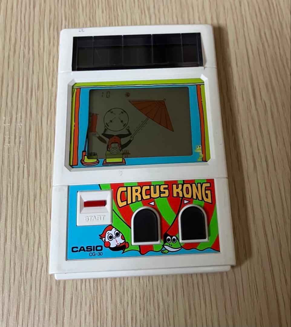 Casio CG-30 Circus Kong Game Watch 1983 Vintage Collectible Japan Import