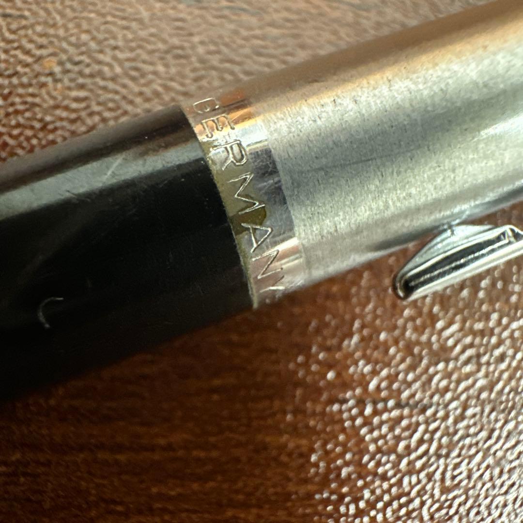 CROSS Pelican Retro Ballpoint Pen Set with Metal Design and Leather Case