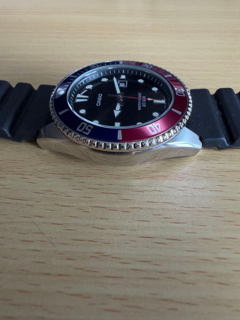 Casio MDV-107-1A3JF Diver's Watch Model MDV-107-1A3JF — Japan Import