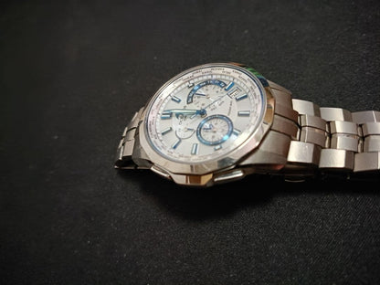 Casio Oceanus OCW-S1400 Radio Wave Solar Men Uhren