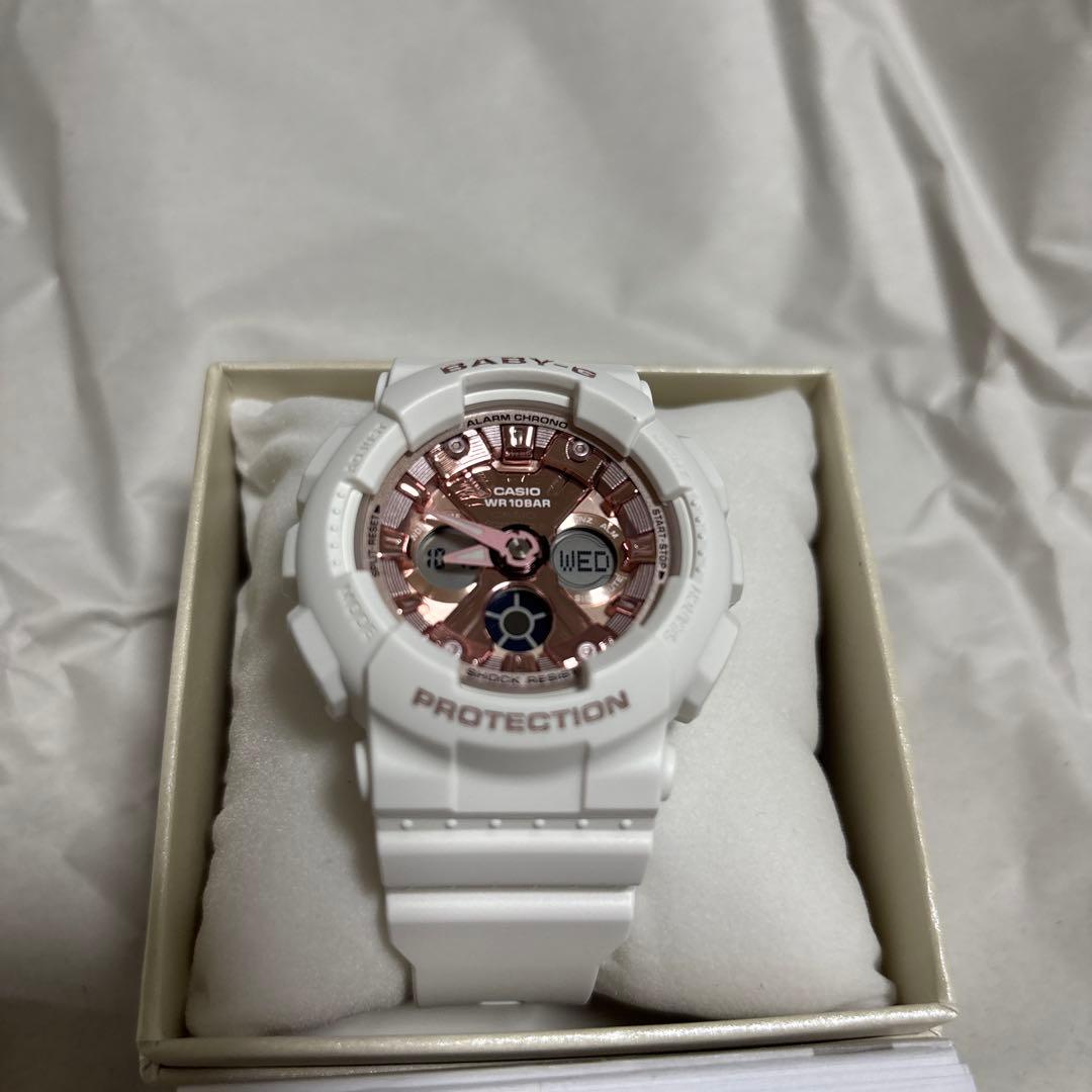 Casio Baby-G 5607 White Quartz Watch with Date and Day Display — Japan Import