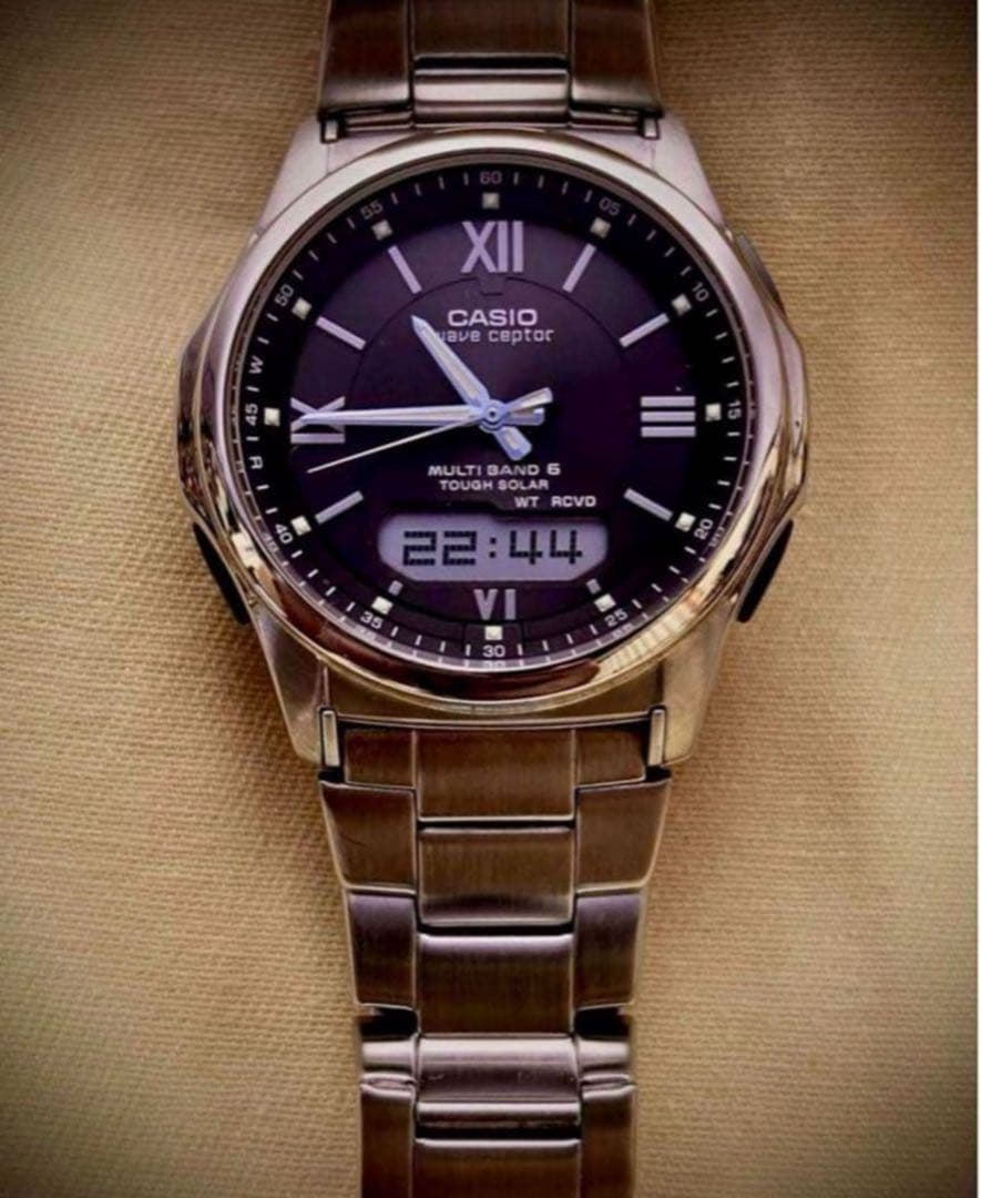 Casio Wave Ceptor Mens Model M630 with Dark Brown Dial