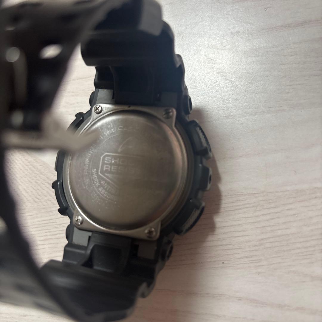 Casio G-Shock Digital Watch Black with 100m Water Resistance and Stopwatch