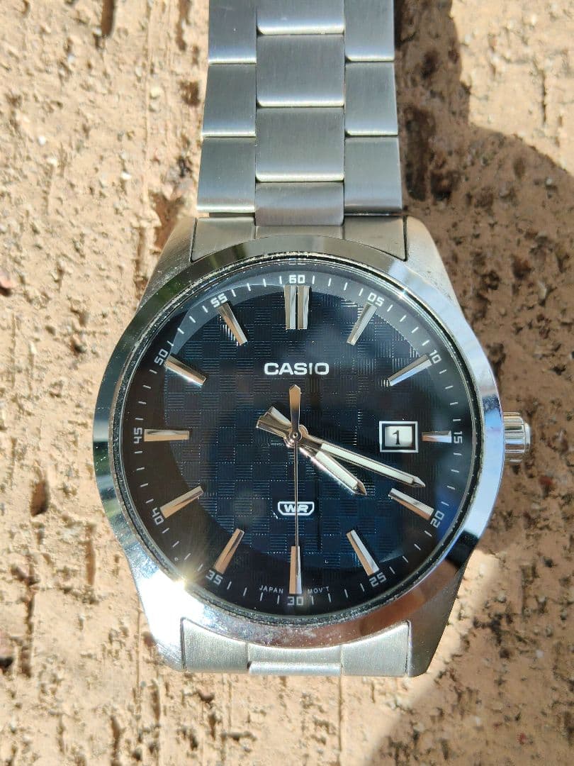 Casio MTP-VD03 Quartz Watch with Deep Blue Lacquered Dial and Checkered Pattern — Japan Import