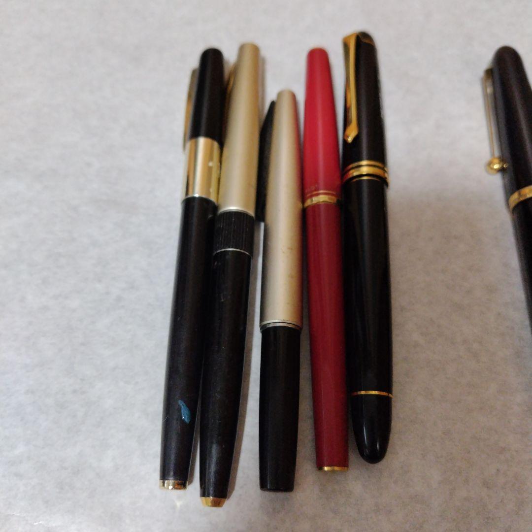 Pilot Cross Set of 5 Fountain Pens, 13 Ballpoint Pens, 4 Mechanical Pencils with K14 Materials