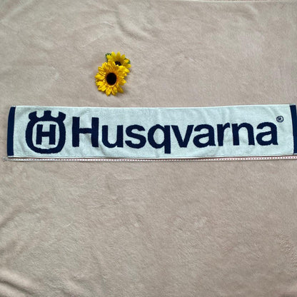 Husqvarna Cross Limited Edition Pen and Logo Scarf Set