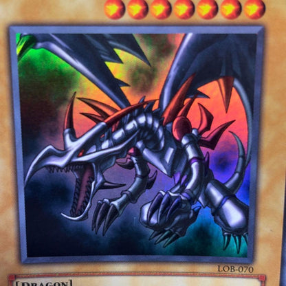 Yu-Gi-Oh Red-Eyes Black Dragon Legend of Blue Eyes White Dragon Ultra Rare card in double sleeve loader