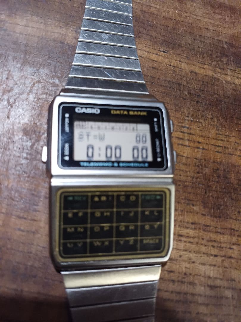 Casio Data Bank Model DBC-610 Digital Schedule Calculator Watch — Japan Import