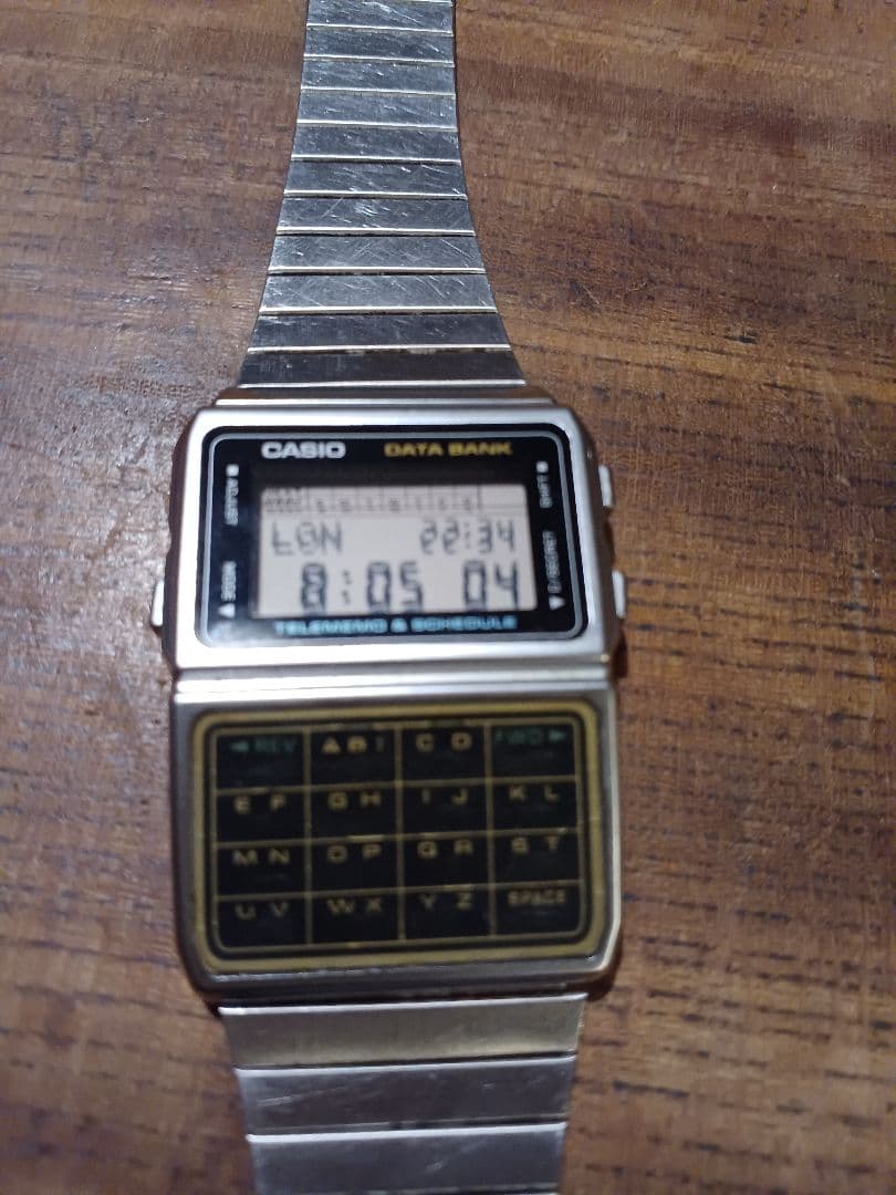 Casio Data Bank Model DBC-610 Digital Schedule Calculator Watch — Japan Import