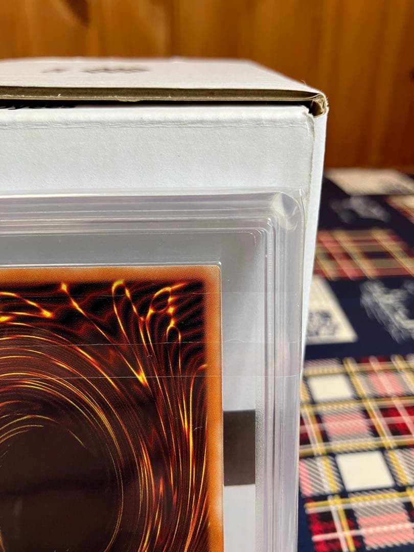Yugi-Oh Black Demons Dragon Relief ARS9 trading card in appraisal case from Japan with visible minor scratches