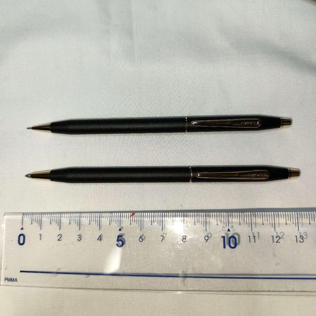 Cross Pen Set with Leather Case Storage Item