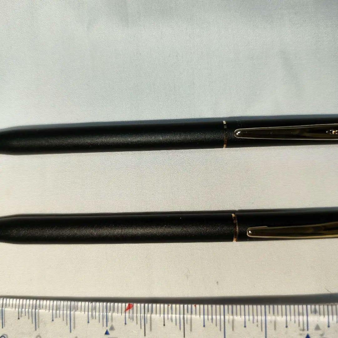 Cross Pen Set with Leather Case Storage Item