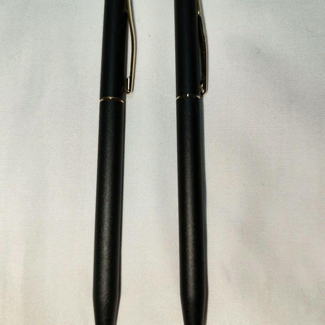 Cross Pen Set with Leather Case Storage Item