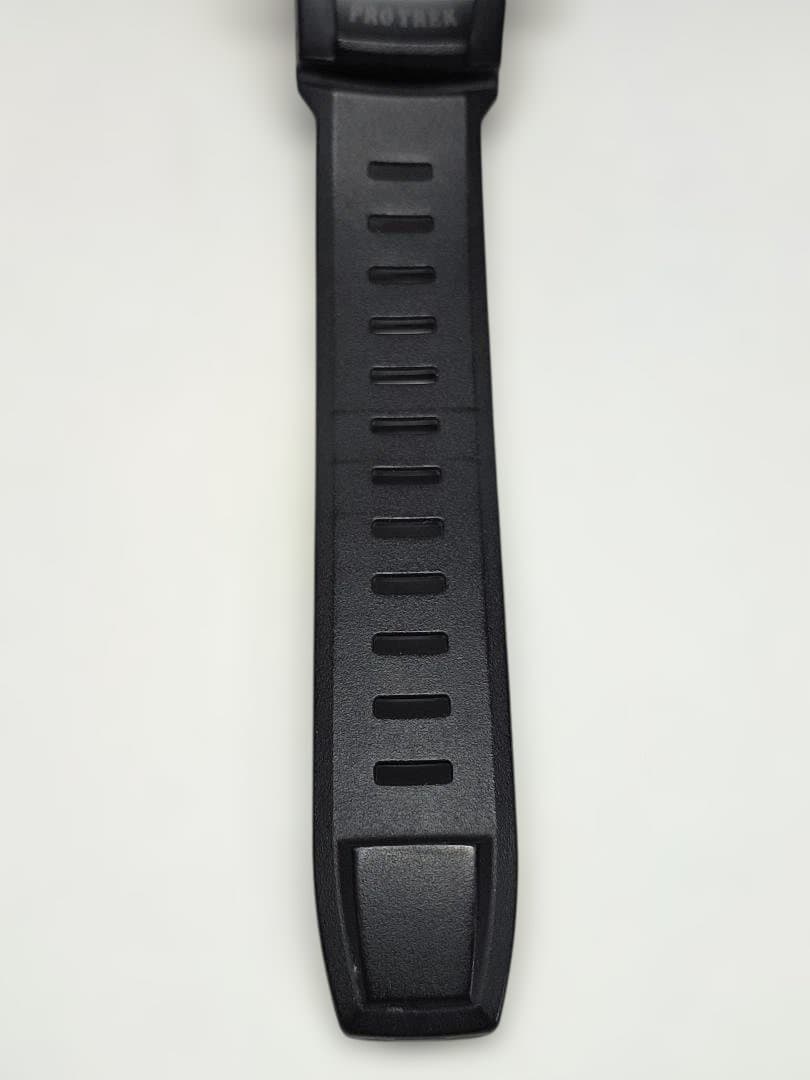 Casio Pro Trek Model PRW-2500-1BJF Digital Watch with Solar Power Waterproof 200m — Japan Import