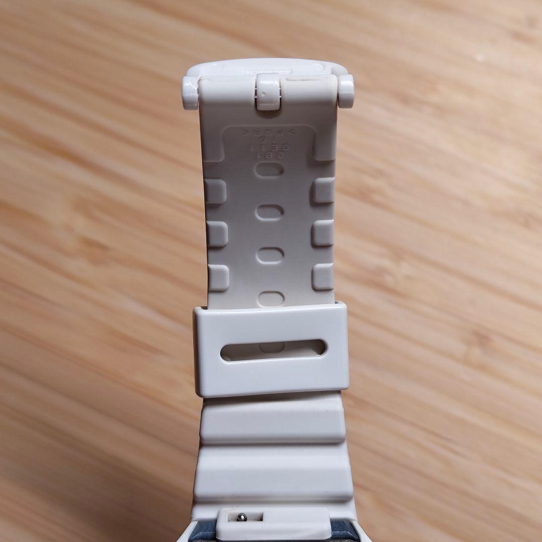 Casio G-Shock GMA-S2100-7AJF Watch with Battery Replacement and Display Damage — Japan Import