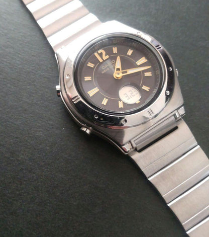 Casio Wave Ceptor Solar Radio Wave Watch — Japan Import