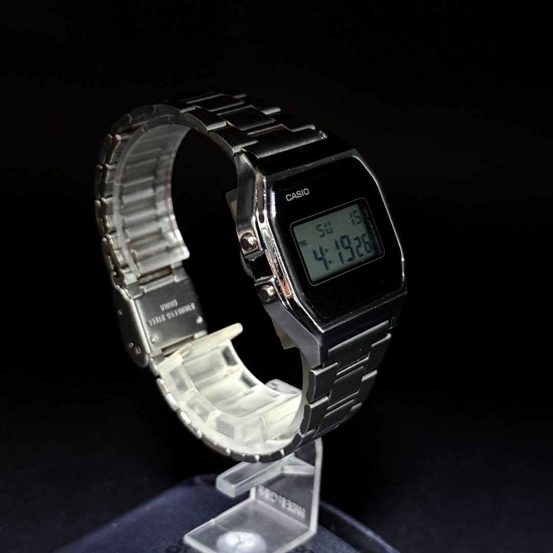 Casio A158WA-1JF Vintage Black Digital-Analog Watch