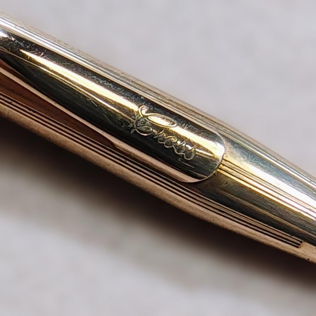 Cross Classic Century 14KT mechanical pencil Model 6U262 with 0.9mm lead, gold finish, Japan import