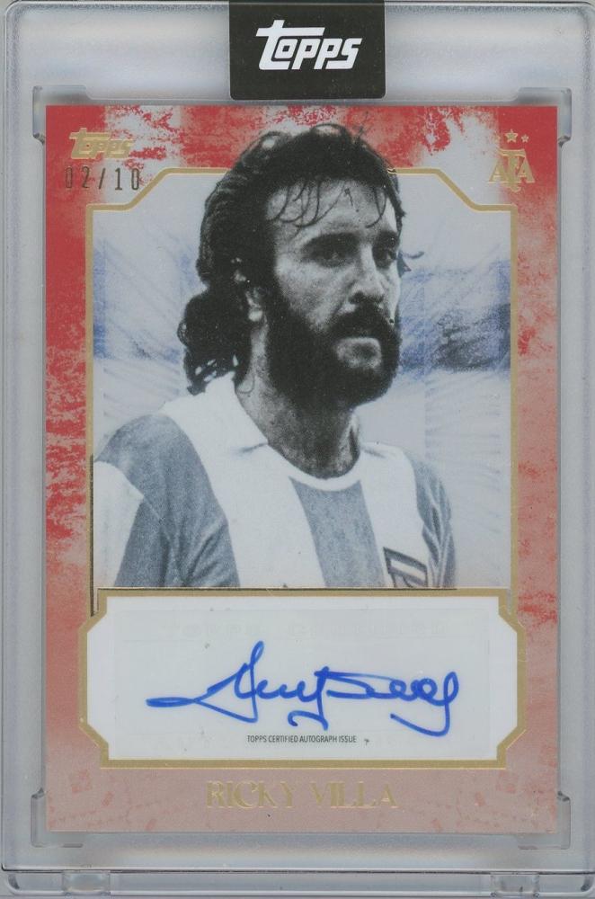 2025 TOPPS Leyendas Argentinas Autographs Red Ricky Villa baseball card serial number 02 of 10