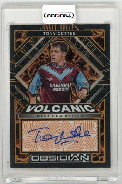 2022-23 Panini Obsidian Tony Cottee Volcanic Signatures Electric Etch Orange Parallel card numbered 30 of 75
