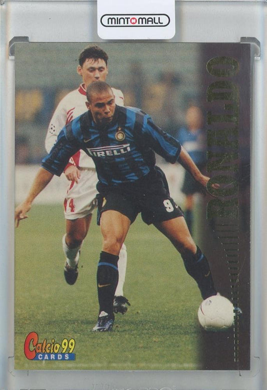 1999 Panini Calcio Ronaldo trading card featuring FC Internazionale Milano in used condition