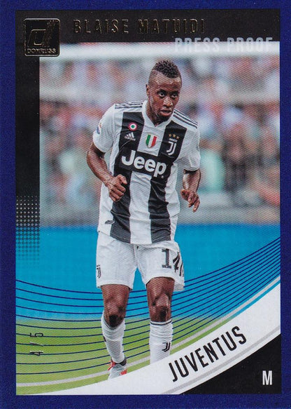 2018-19 Donruss Juventus Blaise Matuidi Base Blue Parallel soccer card numbered 4 of 5