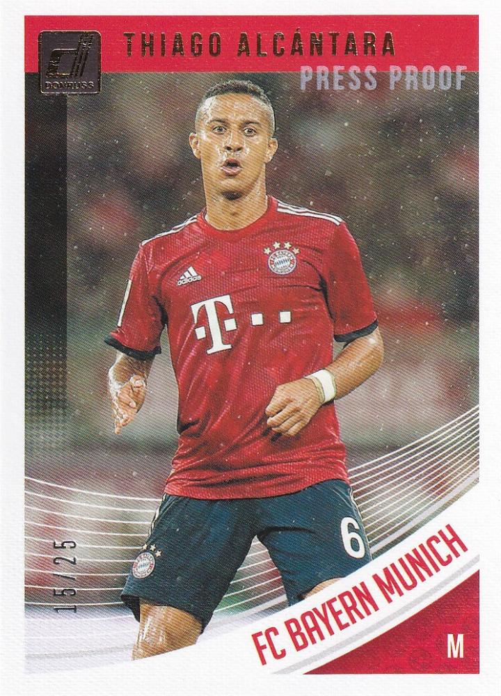 2018-19 Donruss FC Bayern Munich Thiago Alcantara Base Canvas Parallel trading card numbered 15/25