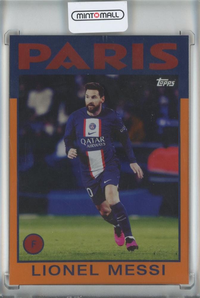 2022-23 Topps Paris Saint-Germain Lionel Messi 1986 Topps #37 Orange Parallels numbered 20 of 25 trading card