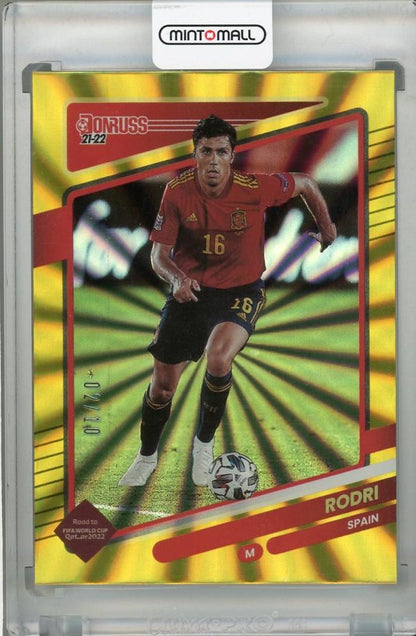 2021-22 Donruss Soccer Road to Qatar Spain Rodri Base Holo Gold Laser Parallel card numbered 02 of 10