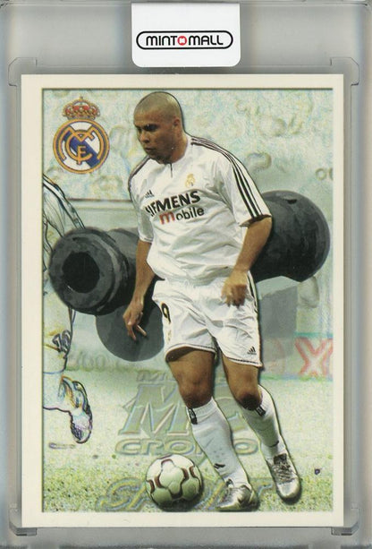 2003 Mundi Cromo Ronaldo La Ficha De La Liga trading card #692 featuring Real Madrid team