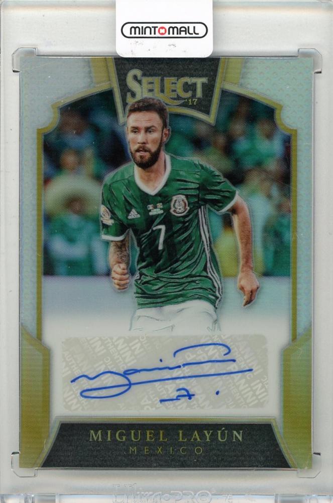 2016-17 PANINI Select Miguel Layun Signatures collectible card serial #31156/199 from Mexico