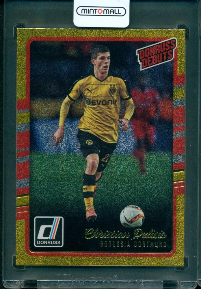 2016-17 PANINI DONRUSS Christian Pulisic Donruss Debuts Gold card from Borussia Dortmund