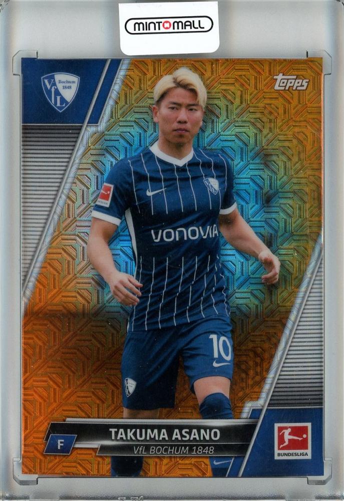 2021-22 Topps Bundesliga Japan Edition Takuma Asano Base Orange Mojo trading card #2516/25 from VfL Bochum