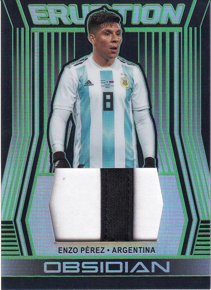 2019-20 Panini Obsidian Argentina Enzo Perez Eruption Relics Green parallel card serial number 09 of 25 with minor stain on back
