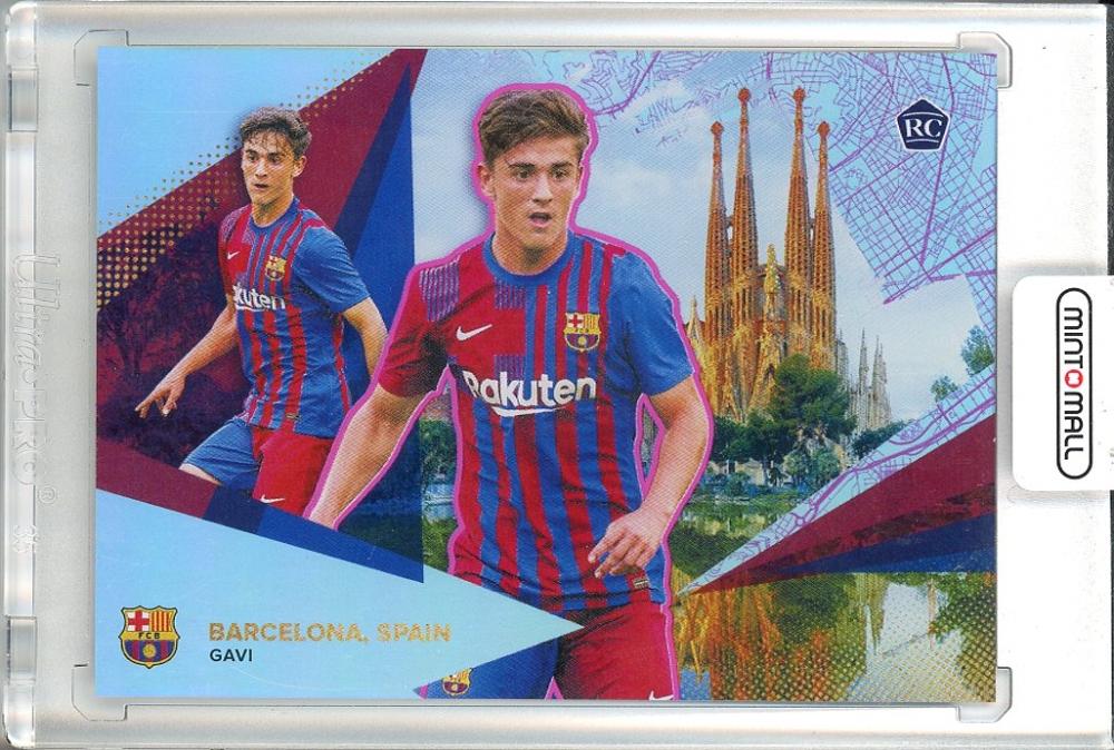 2021-22 Topps FC Barcelona Team Set featuring Gavi Our City pink numbered 26 out of 99