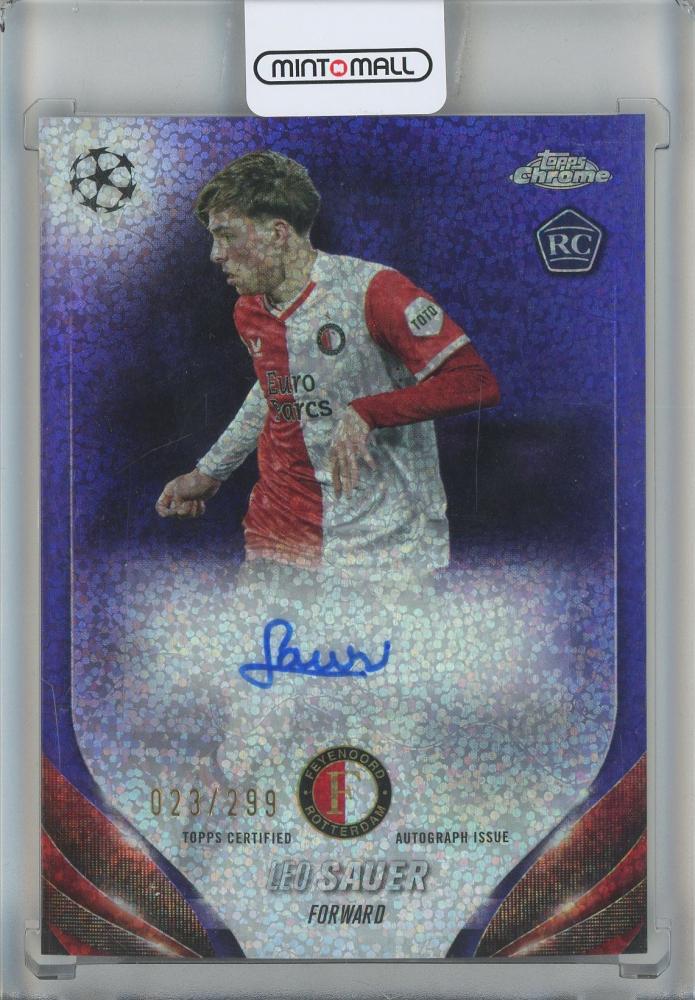 2023-24 Topps Chrome UEFA Leo Sauer Chrome Autographs Violet Speckle Refractors card #CALS023/299 Feyenoord