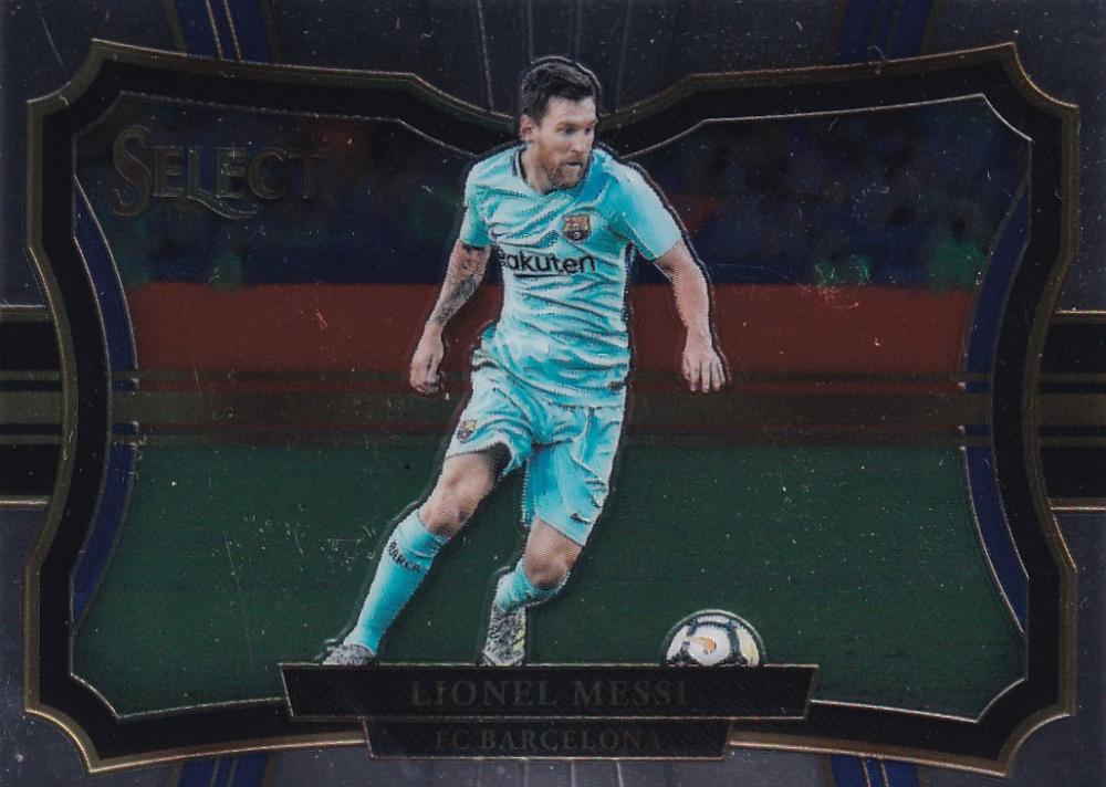 2017-18 Panini Select Lionel Messi Base Field Level FC Barcelona soccer trading card