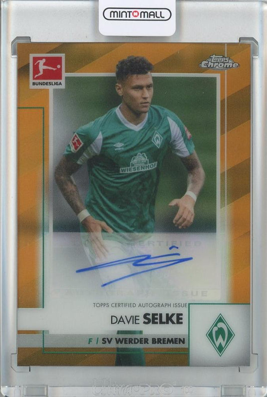 2020-21 Topps Chrome Bundesliga Davie Selke Base Autographs Orange Refractors trading card serial numbered 9 of 25