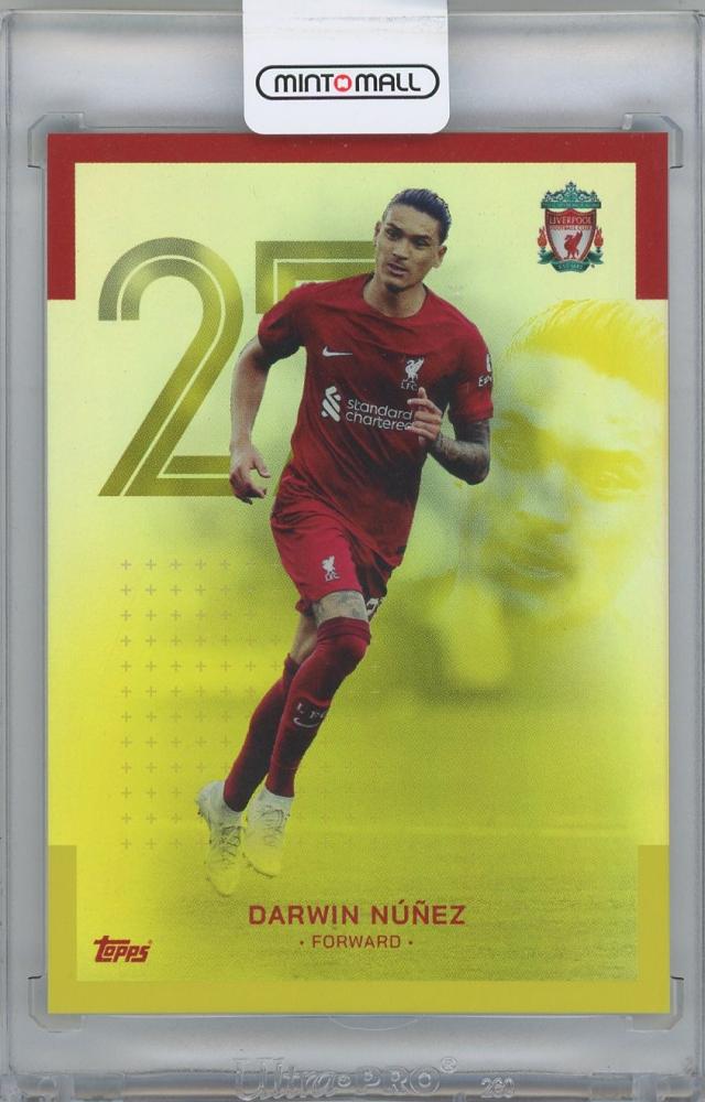 2022-23 TOPPS Liverpool FC Team Set Yellow Foil card #18 featuring Darwin Nunez serial 15/50