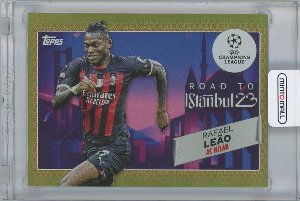 2022-23 TOPPS UEFA Club Competitions Road to the Final Gold trading card of RAFAEL LEAO from AC Milan serial number 42/50