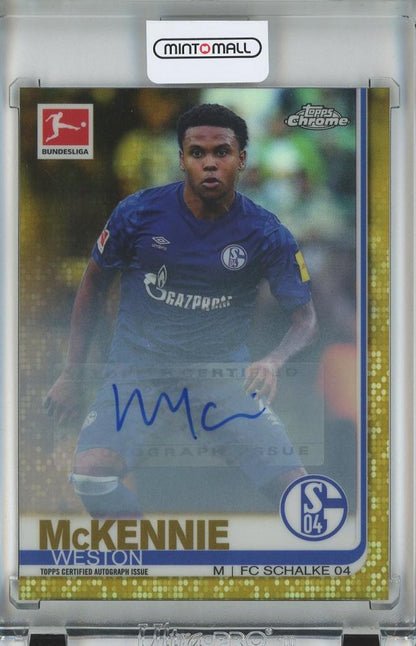 2019-20 Topps Chrome Bundesliga Soccer Weston McKennie Base Autograph Gold card serial number 16 out of 50