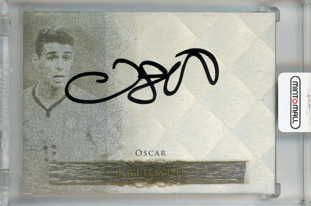 2015 Futera World Football Unique Oscar Triumph Autographs trading card model #TR36 with condition rating 8 out of 20