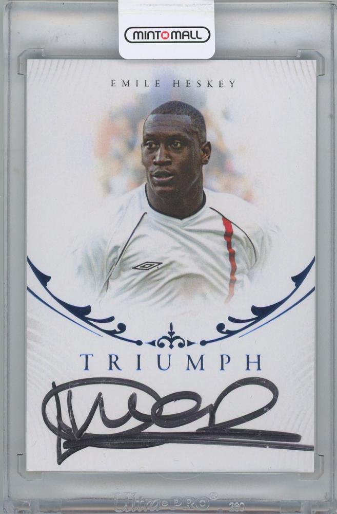 2022-23 FUTERA Unique World Football Triumph Autographs Sapphire card of Emile Heskey England serial 02 of 03